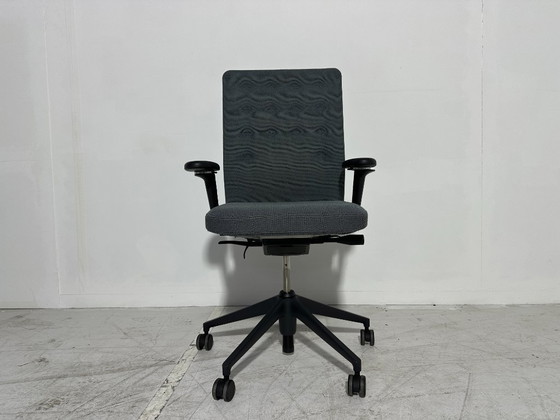 Chaise de bureau Vitra ID Trim - Antonio Citterio - Ergonomique - État neuf – Chaises de bureau, Metal (photo 8 of 9)