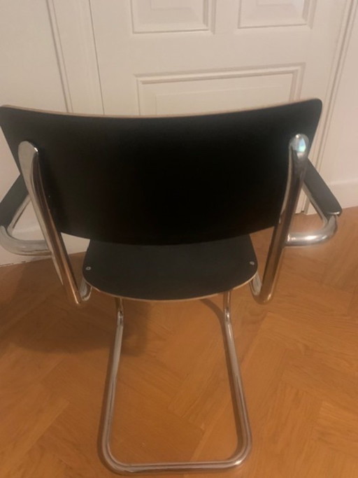 Chaises d'école (x2)