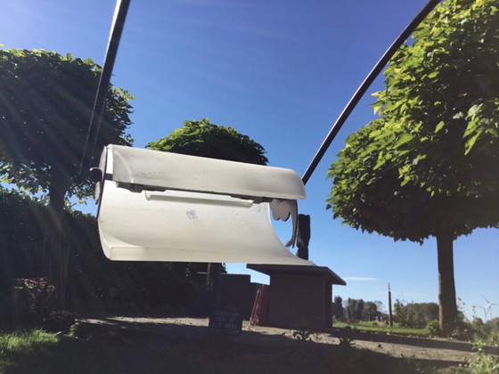 Image 1 of Lampada a sospensione, struttura in bronzo con 2 paralumi in vetro di Murano