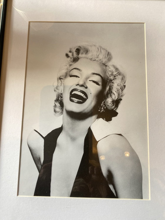 Marilyn Monroe in una cornice elegante – Arte, Vetro, Carta (photo 4 of 5)
