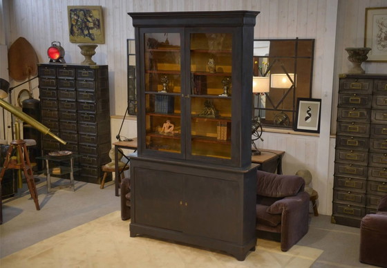 Grand buffet à deux corps noirs du 19ème siècle. – Vitrines, Bois, Vintage (photo 7 of 13)