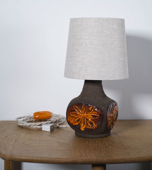 Lampe de table en céramique Løvemose