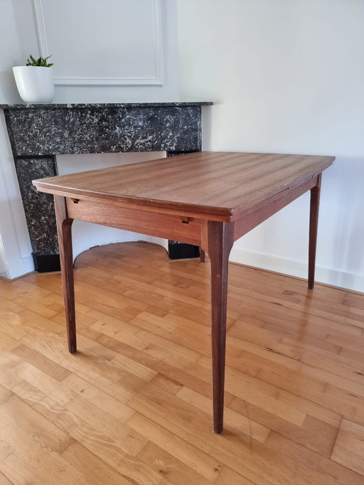 Table de salle à manger vintage en teck extensible