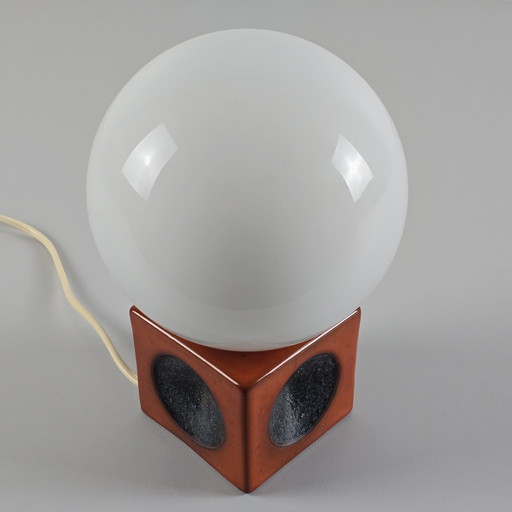 Lampe de table vintage 1970S avec abat-jour en verre opale et base en céramique