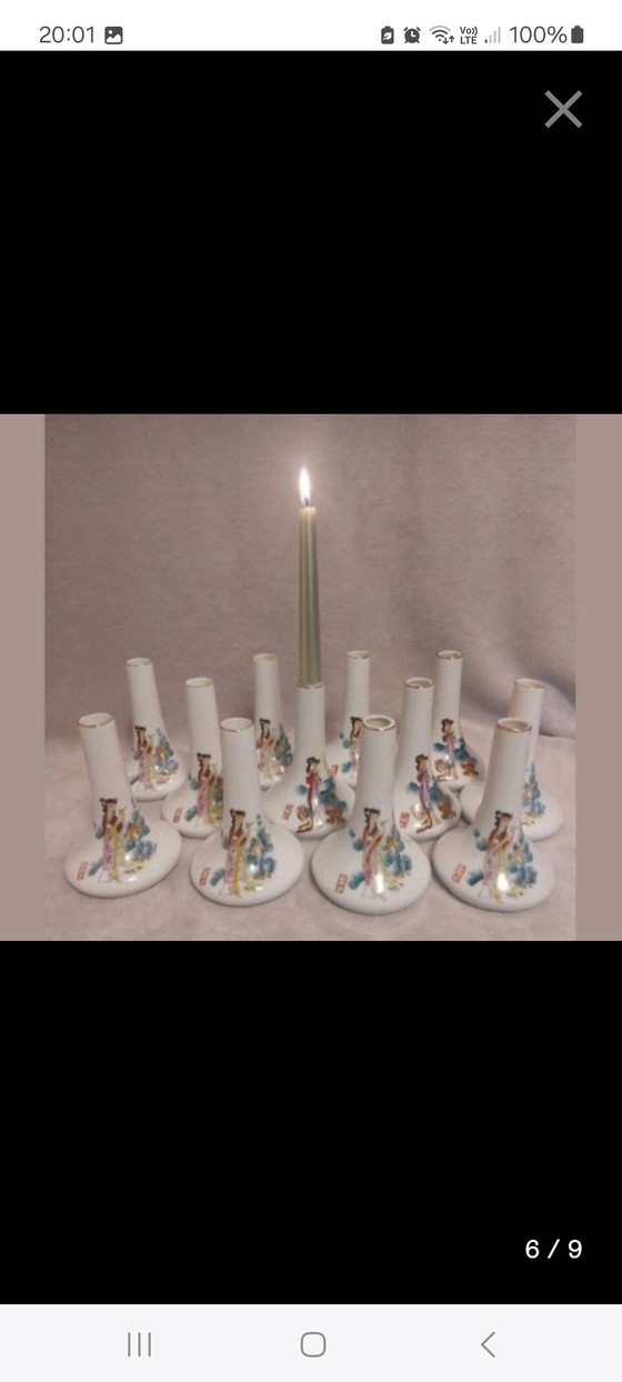 25 Chinese Minivaasjes Of Minikandelaar – Vazen, Porcelain (photo 3 of 8)