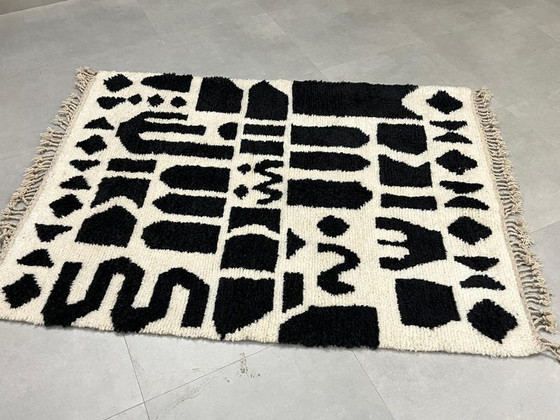 Image 1 of Tapis en laine marocain blanc noire Marrakech 250cmx150