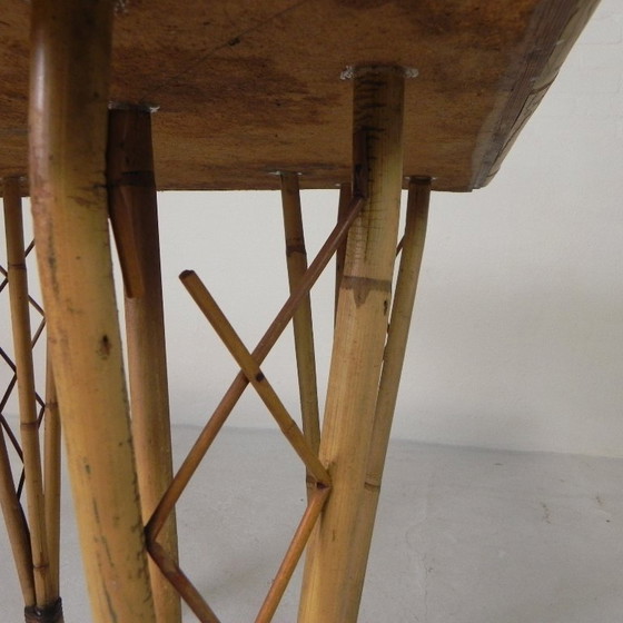 Image 1 of Tavolo da pranzo vintage in bambù con piastrelle rosse, bianche e blu, anni '50