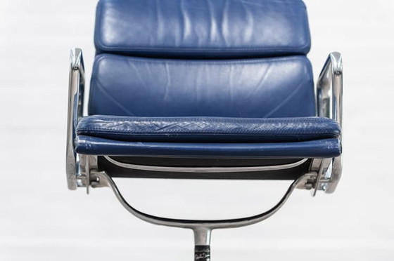 Image 1 of Vitra Ea208 Soft Pad Vergaderstoel