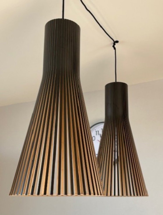 Image 1 of Secto 4200 black 2 times