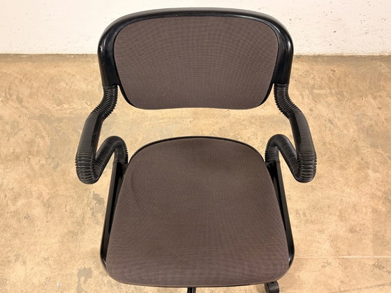 Image 1 of Bureaustoel Vertebra, ontworpen door Giancarlo Piretti en Emilio Ambasz voor Anonima Castelli in de jaren 70.
