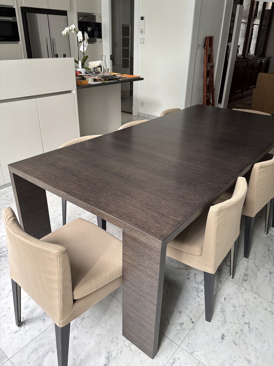 Image 1 of Maxalto dining table with matching Maxalto chairs (8)