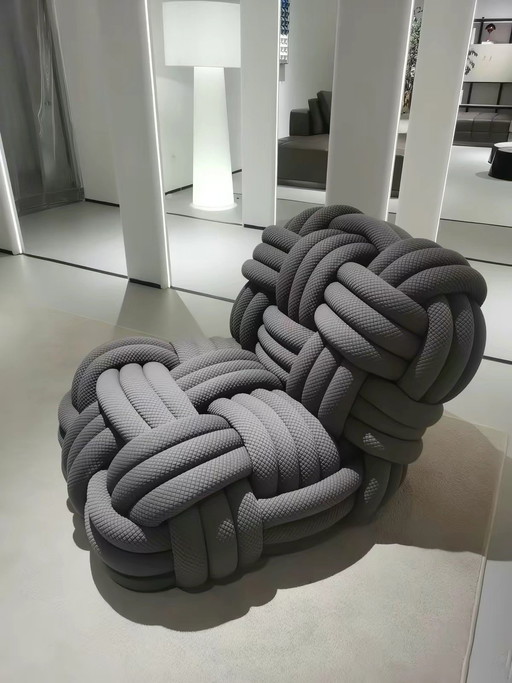 "Knitty Lounge" fauteuil - Ontwerp Nika Zupanc