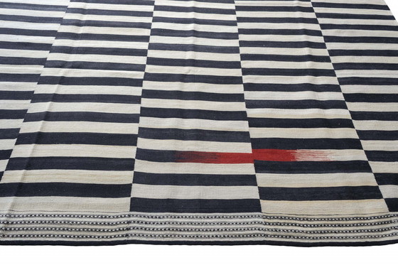 Image 1 of Designer Kelim Fars - 375 x 274 cm