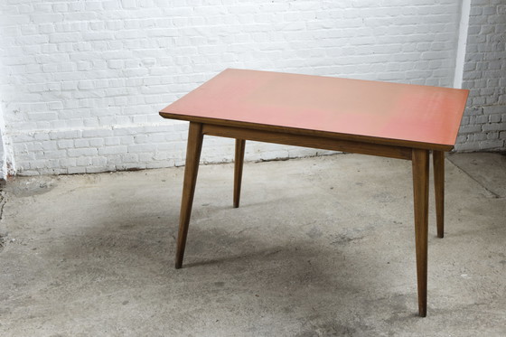 Image 1 of 50'S Beuken Met Rood Formica Bovenblad Eettafel