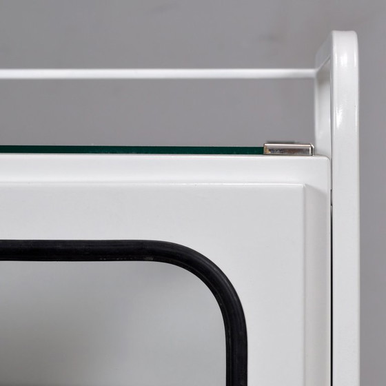Image 1 of Armoire d'hôpital vintage, années 1970