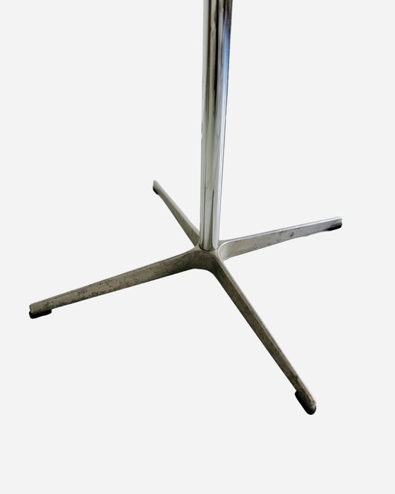 Image 1 of Arne Jacobsen - Side table model "A 222" - Fritz Hansen, Denmark - 1960s