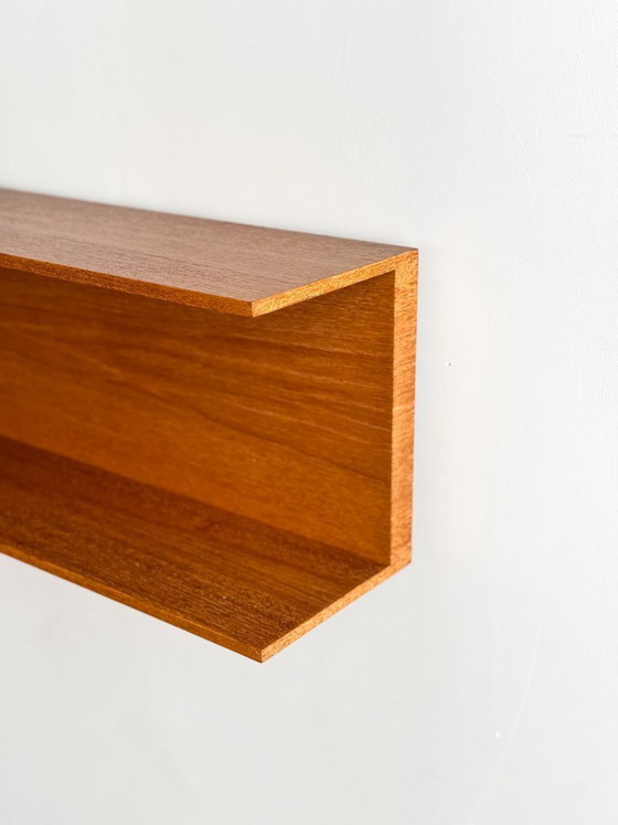 Image 1 of Wandplank van teakhout, 200 cm, van Walter Wirz voor Wilhelm Renz