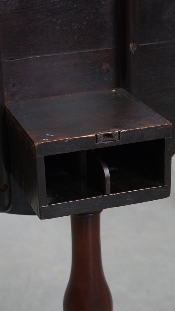 Image 1 of Antiker englischer runder offener Vogelkäfig mit kippbarer Tischplatte/Weintisch