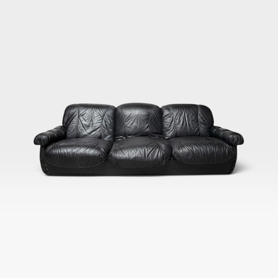 Sofa from the 70s – 3-5 seaters, Leather (photo 2 of 15)