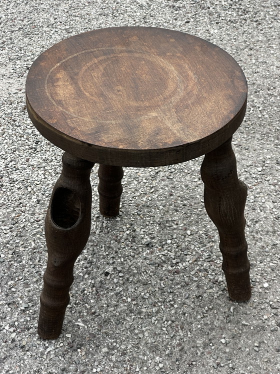 Taburete Trípode Escultórico Gabriel Lucas, Bretaña-Circa 1970 – Wood (photo 10 of 14)