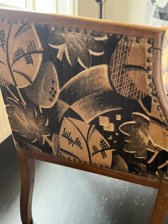 4 Art Deco 'Barrel' Armchairs (Side chairs) Dating From The Years 1920–1930. – Wood, Textile (photo 14 of 15)