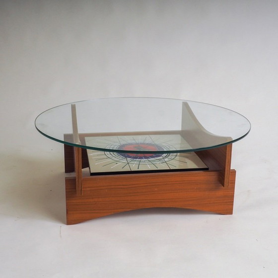 Image 1 of Tavolino rotondo di metà secolo con piastrelle in ceramica