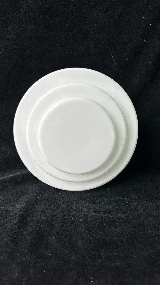 Image 1 of Lampada da soffitto Giso in opalino in stile art déco.