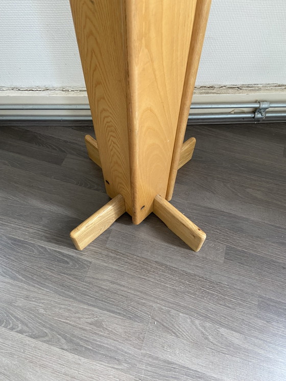 Solid Oak Column Coat Rack, Brutalist Style — in the spirit of Giuseppe Rivadossi, 1970s – Wood (photo 4 of 9)