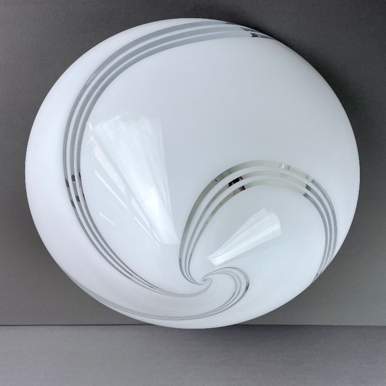 Image 1 of XL Vintage 1970s-80s Murano blown glass swirled ceiling lamp. Three-light, 45 cm diameter.