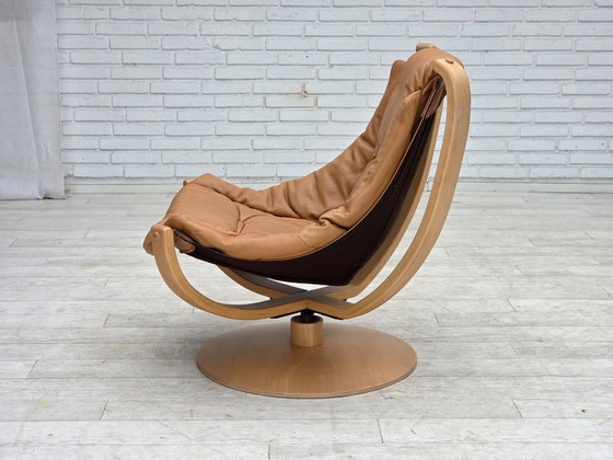 Image 1 of Scandinavische draaibare fauteuil uit de jaren 80, meubelleer, gebogen hout.