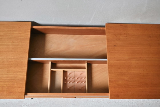 Image 1 of Mesa de costura danesa de teca de los años sesenta