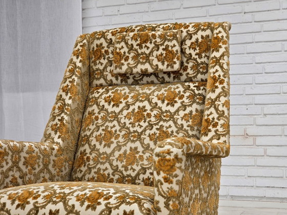 Fauteuil danois à dossier haut des années 1970, tissu d'ameublement marron/beige, bois de teck. – Textile (photo 6 of 13)