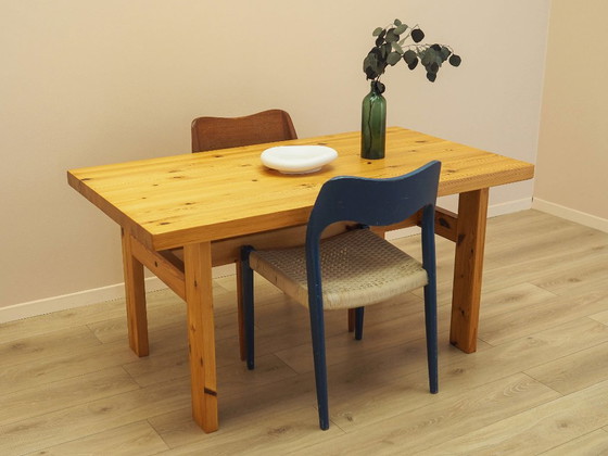 Danish Solid Pine Dining Table in Scandinavian Modern Style, 1980s – Wood (photo 3 of 10)