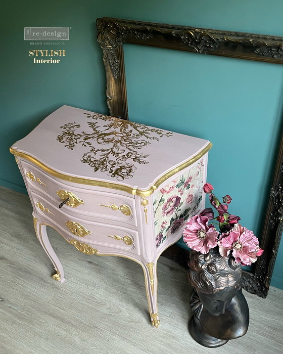 Image 1 of Cómoda rosa suave