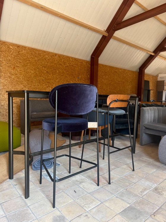 31 Modelli di showroom di design danese e tradizione e Verpan – &Tradition, Sedie da pranzo, Leather, Metal (photo 3 of 14)