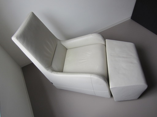 Design Fauteuil Met Voetenbank, Ligne Rosset Kleur Leer Creme
