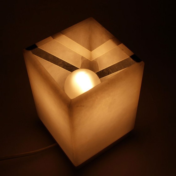 Image 1 of Lampe vintage italienne en albâtre
