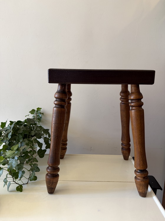Image 1 of Vintage bijzettafeltje plantentafeltje hout