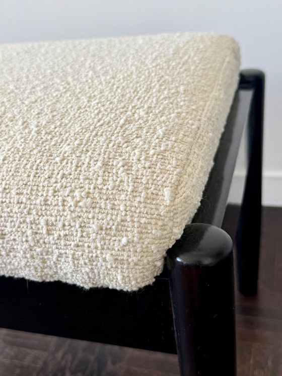 Poggiapiedi Scandinavo Vintage Tessuto Bouclé – Poggiapiedi e pouf, Textile, Wood (photo 10 of 11)