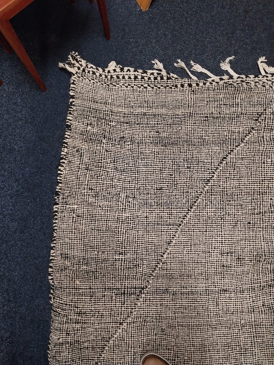 Image 1 of 1 x Marokkanischer Zanafi-Handgeknüpfter Teppich 305 x 175 cm