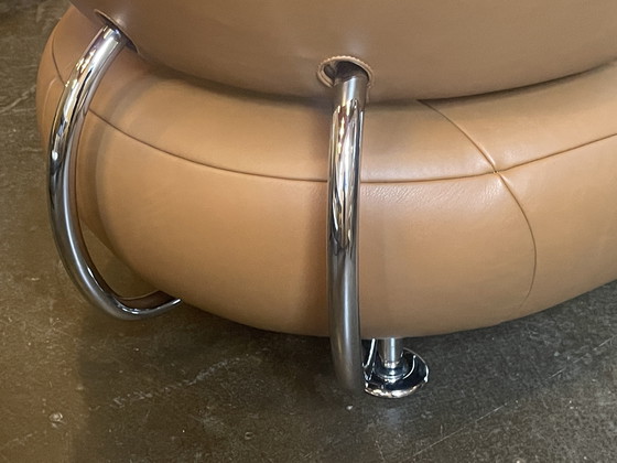 Image 1 of Poltrona/chaise longue Leolux Kikko in pelle Noli