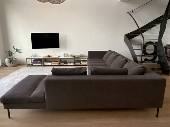 Image 1 of Divano dal design intramontabile 5