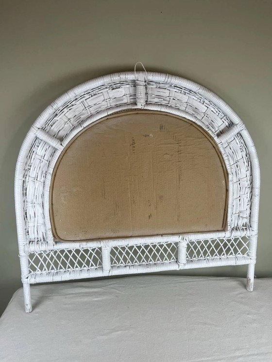 Halbmond-Weidenspiegel – Wicker, Rattan, Vintage (photo 6 of 7)