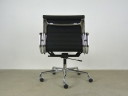 Silla de oficina Vitra EA 117