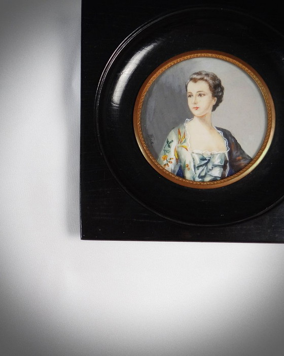 Image 1 of Ritratto in miniatura di Madame de Pompadour dipinto a mano su avorio firmato MAD XIX secolo