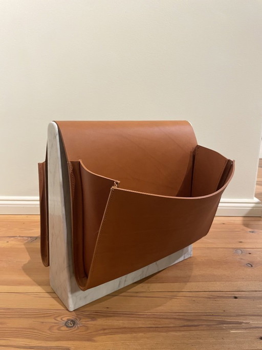 1 x Noble and Wood - Tijdschriftenrek voor op het zadel