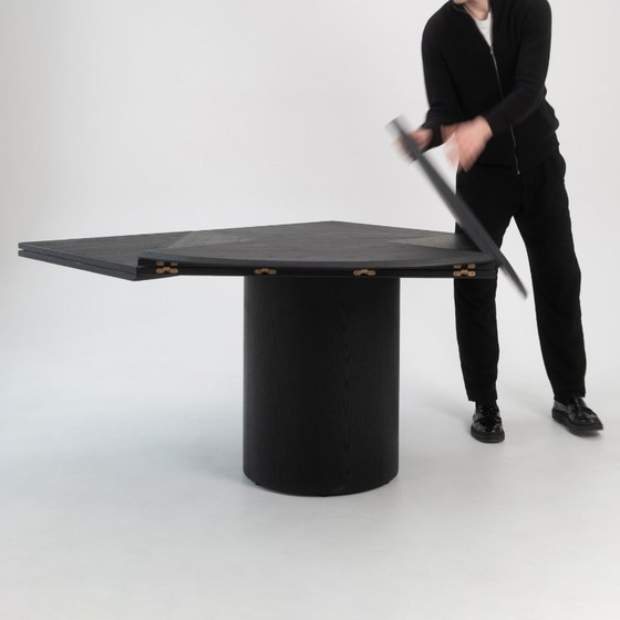 Image 1 of TABLE ROUND/SQUARE QUAD0 Black Oak – Simple Table, Amazing Function