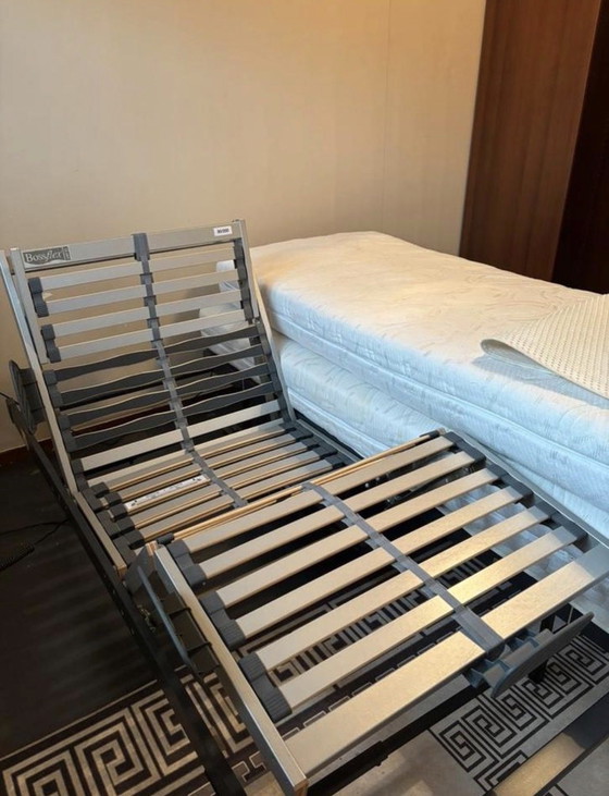 Image 1 of 2 reti a doghe BOSSFLEX 440 regolabili elettricamente Telaio in metallo libero