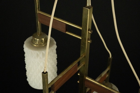 Image 1 of Lampadario moderno di metà secolo in ottone e vetro in stile Stilnovo, Italia 1950