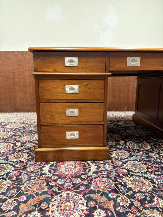 Grande Scrivania Chesterfield Inglese Classica Partner Desk – Scrivanie, Leather, Metal (photo 9 of 20)